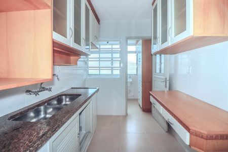 Apartamento à venda com 77m², 2 quartos e sem vagaCozinha 