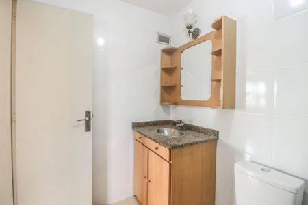 Apartamento à venda com 77m², 2 quartos e sem vagaBanheiro