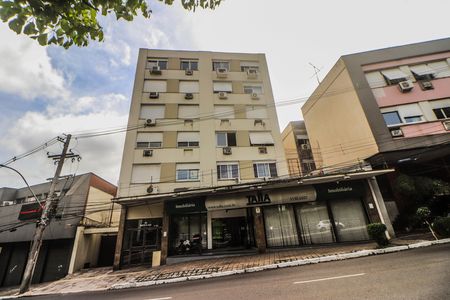 Apartamento à venda com 77m², 2 quartos e sem vagaFachada