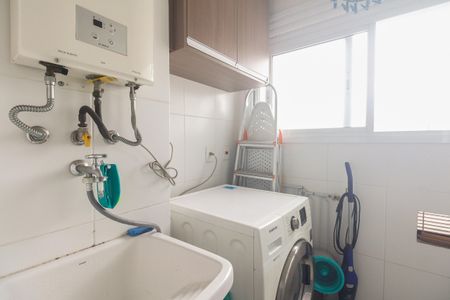 Apartamento para alugar com 64m², 2 quartos e 1 vagaÁrea de Serviço