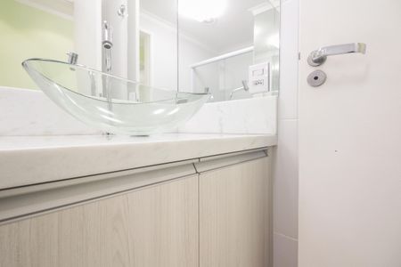 Apartamento para alugar com 64m², 2 quartos e 1 vagaBanheiro Social