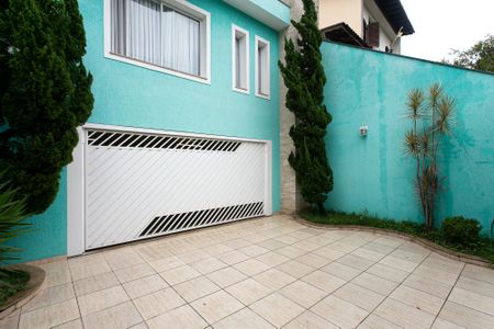 Casa para alugar com 400m², 3 quartos e 4 vagas Casa para alugar com 400m², 3 quartos e 4 vagasGaragem