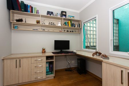 Casa para alugar com 400m², 3 quartos e 4 vagas Casa para alugar com 400m², 3 quartos e 4 vagasEscritório