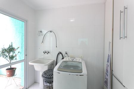 Casa para alugar com 400m², 3 quartos e 4 vagas Casa para alugar com 400m², 3 quartos e 4 vagasÁrea de Serviço