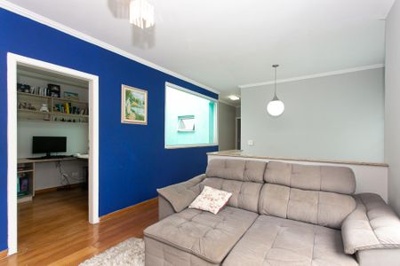 Sala 2 de casa para alugar com 4 quartos, 400m² em Jardim Textil, São Paulo