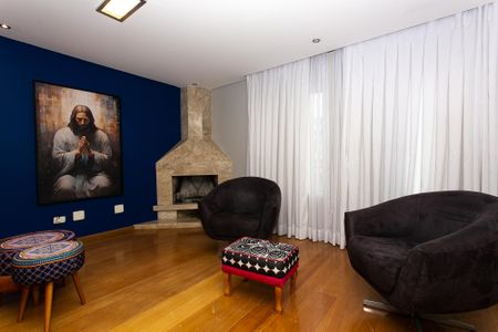 Sala de casa para alugar com 4 quartos, 400m² em Jardim Textil, São Paulo