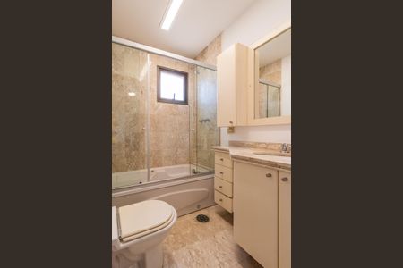 Apartamento para alugar com 192m², 4 quartos e 2 vagasBanheiro da Suíte 2