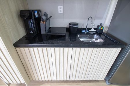 Studio à venda com 27m², 1 quarto e sem vagaCozinha - Armários