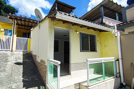 Casa de condomínio para alugar com 50m², 1 quarto e sem vaga Casa de condomínio para alugar com 50m², 1 quarto e sem vagafachada