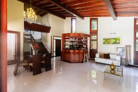 Casa para alugar com 2700m², 4 quartos e 16 vagas Casa para alugar com 2700m², 4 quartos e 16 vagasSala 1