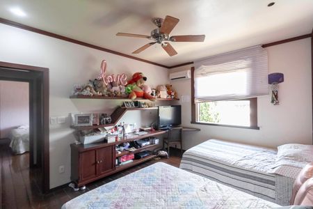 Casa para alugar com 2700m², 4 quartos e 16 vagas Casa para alugar com 2700m², 4 quartos e 16 vagasQuarto 2