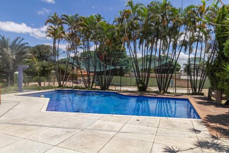 Casa para alugar com 2700m², 4 quartos e 16 vagas Casa para alugar com 2700m², 4 quartos e 16 vagasPiscina