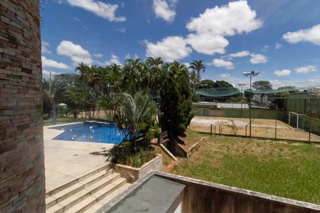 Casa para alugar com 2700m², 4 quartos e 16 vagas Casa para alugar com 2700m², 4 quartos e 16 vagasVista do quarto 2