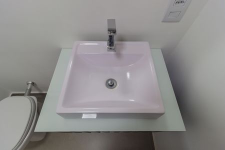 Apartamento à venda com 60m², 2 quartos e sem vagaBanheiro