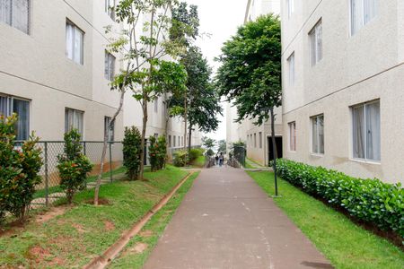 Apartamento à venda com 40m², 2 quartos e sem vagaÁrea comum