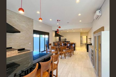 Casa de condomínio à venda com 320m², 3 quartos e 4 vagasFoto 42