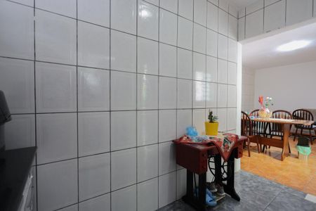 Casa à venda com 868m², 4 quartos e 5 vagasCasa 1 - Cozinha