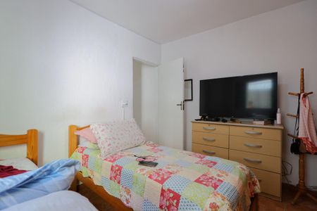 Casa à venda com 868m², 4 quartos e 5 vagasCasa 1 - Quarto