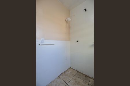 Casa à venda com 868m², 4 quartos e 5 vagasCasa 2 - Banheiro