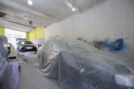 Casa à venda com 868m², 4 quartos e 5 vagasGaragem