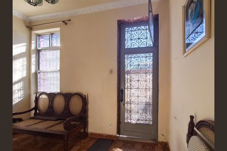 Casa à venda com 50m², 2 quartos e 1 vaga Casa à venda com 50m², 2 quartos e 1 vagaSala