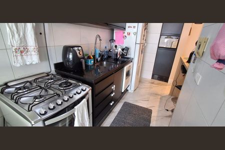 Apartamento para alugar com 75m², 2 quartos e 2 vagasCozinha