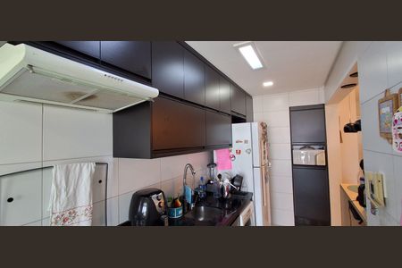 Apartamento para alugar com 75m², 2 quartos e 2 vagasCozinha