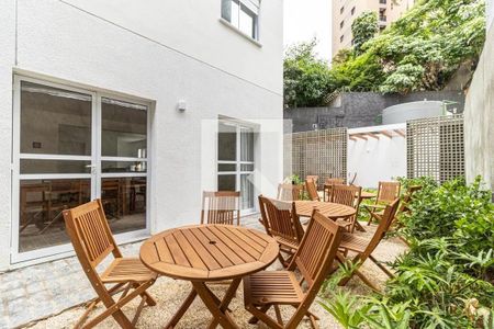 Apartamento para alugar com 25m², 1 quarto e sem vaga Apartamento para alugar com 25m², 1 quarto e sem vagaÁrea comum - Salão de festas