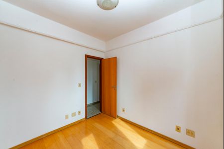 Apartamento para alugar com 72m², 2 quartos e 2 vagas Apartamento para alugar com 72m², 2 quartos e 2 vagasSuíte