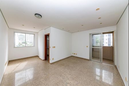 Apartamento para alugar com 72m², 2 quartos e 2 vagas Apartamento para alugar com 72m², 2 quartos e 2 vagasSala
