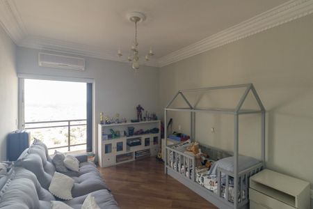 Apartamento à venda com 430m², 4 quartos e 4 vagasQuarto 2 - Suíte