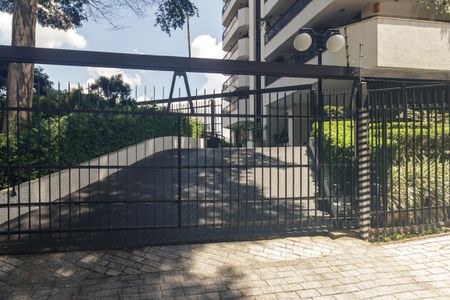 Apartamento à venda com 430m², 4 quartos e 4 vagasFachada