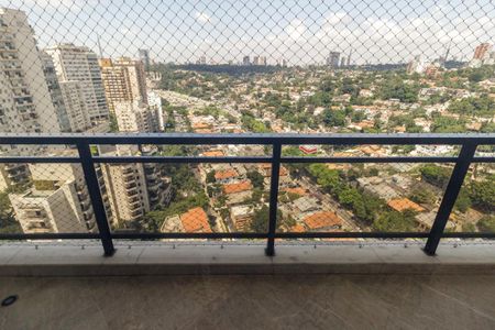 Apartamento à venda com 430m², 4 quartos e 4 vagasVaranda do Quarto 2 - Suíte