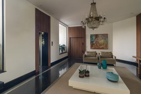 Apartamento à venda com 430m², 4 quartos e 4 vagasÁrea comum - Hall Social