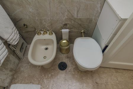 Apartamento à venda com 430m², 4 quartos e 4 vagasBanheiro 3