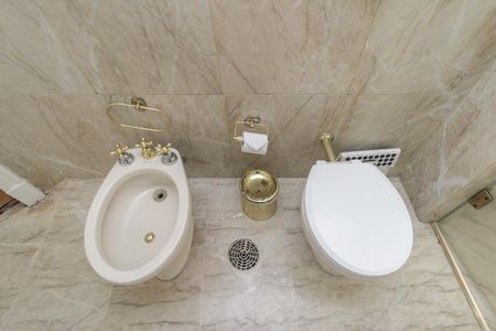 Apartamento à venda com 430m², 4 quartos e 4 vagasBanheiro 2 - Suíte