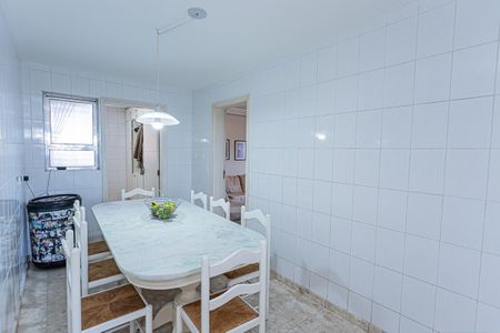 Apartamento à venda com 198m², 4 quartos e 2 vagas Apartamento à venda com 198m², 4 quartos e 2 vagasCopa
