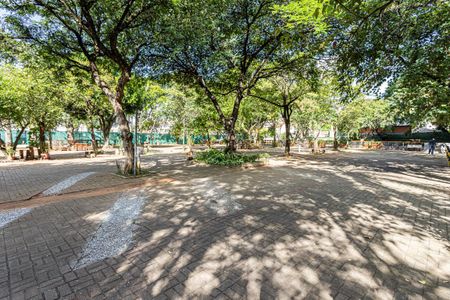 Apartamento à venda com 198m², 4 quartos e 2 vagas Apartamento à venda com 198m², 4 quartos e 2 vagasPatio