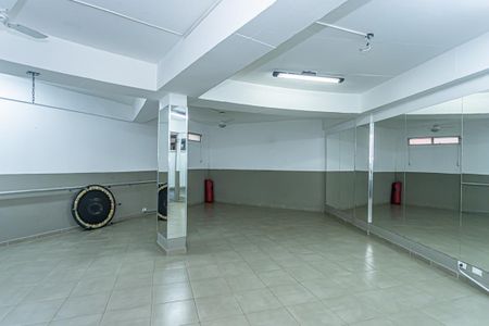 Apartamento à venda com 198m², 4 quartos e 2 vagas Apartamento à venda com 198m², 4 quartos e 2 vagasÁrea comum