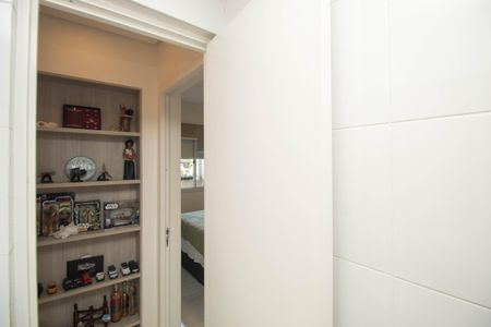 Apartamento à venda com 96m², 2 quartos e 1 vaga Apartamento à venda com 96m², 2 quartos e 1 vagaBanheiro