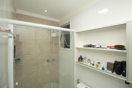 Apartamento à venda com 96m², 2 quartos e 1 vaga Apartamento à venda com 96m², 2 quartos e 1 vagaBanheiro da Suíte 1