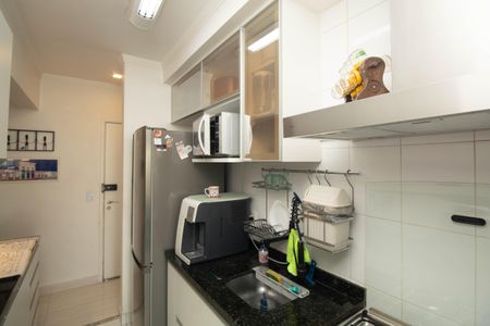 Apartamento à venda com 96m², 2 quartos e 1 vaga Apartamento à venda com 96m², 2 quartos e 1 vagaCozinha