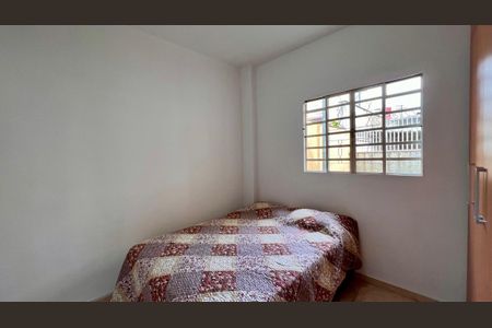 Casa à venda com 310m², 4 quartos e 8 vagasQuarto