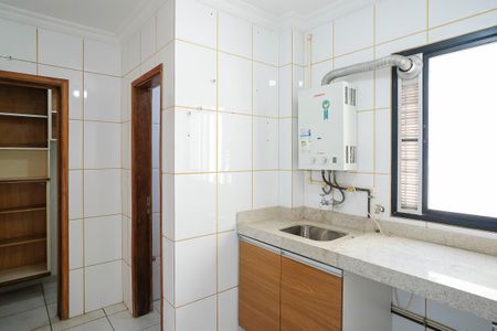 Apartamento à venda com 103m², 3 quartos e 2 vagasÁrea de serviço
