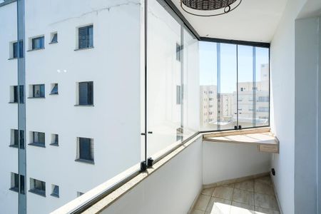 Apartamento à venda com 103m², 3 quartos e 2 vagasVaranda da sala