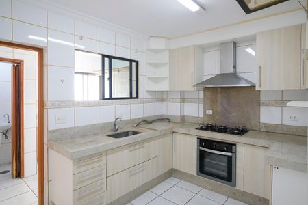 Apartamento à venda com 103m², 3 quartos e 2 vagasCozinha
