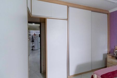 Casa à venda com 200m², 3 quartos e 2 vagasSuíte 