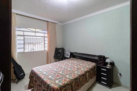Casa à venda com 200m², 3 quartos e 2 vagasQuarto 1