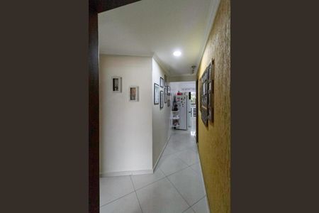 Casa à venda com 200m², 3 quartos e 2 vagasCorredor
