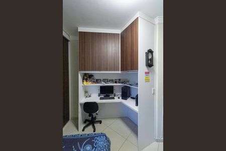 Casa à venda com 200m², 3 quartos e 2 vagasQuarto 2